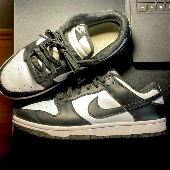 Nike Panda Dunk Low Retro - Picture 4 of 7